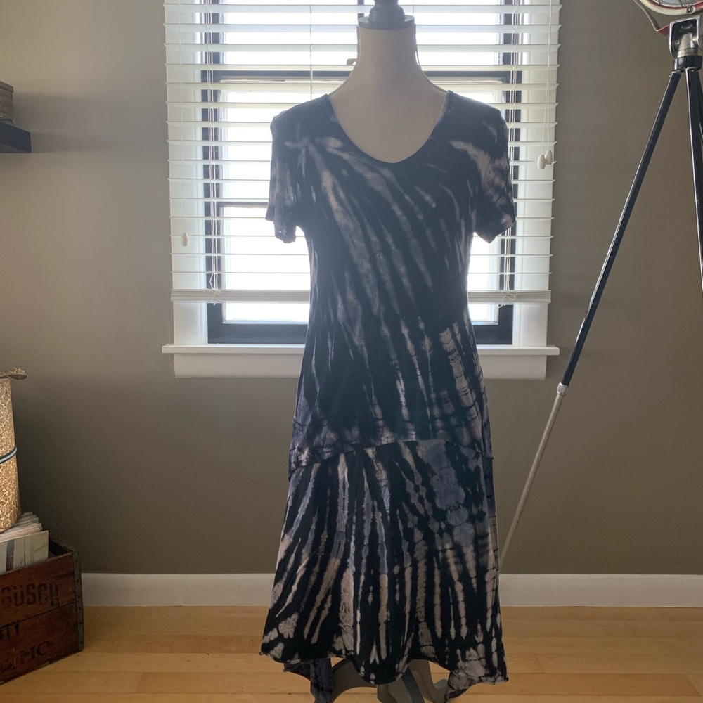 Tryst Tie Dye Top and Skirt set